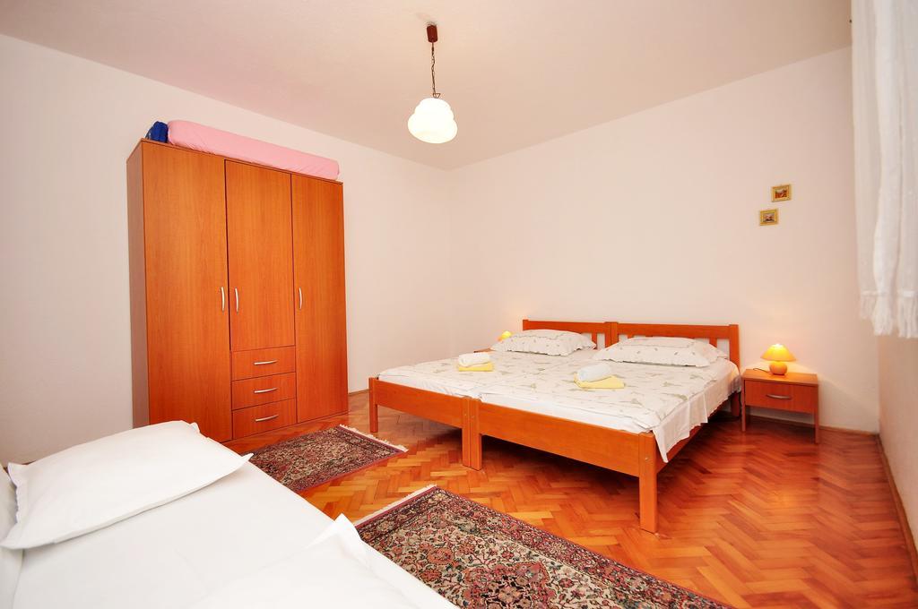 Apartments Ivan Duće Kamer foto