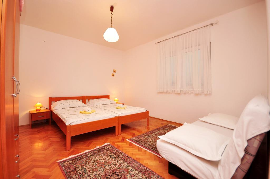 Apartments Ivan Duće Kamer foto